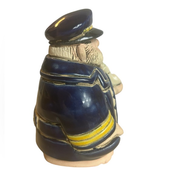 Vintage Navy Boat Captain Figurine Clay Art Nautical Pottery Signed Launa 70s - Picture 3 of 10
